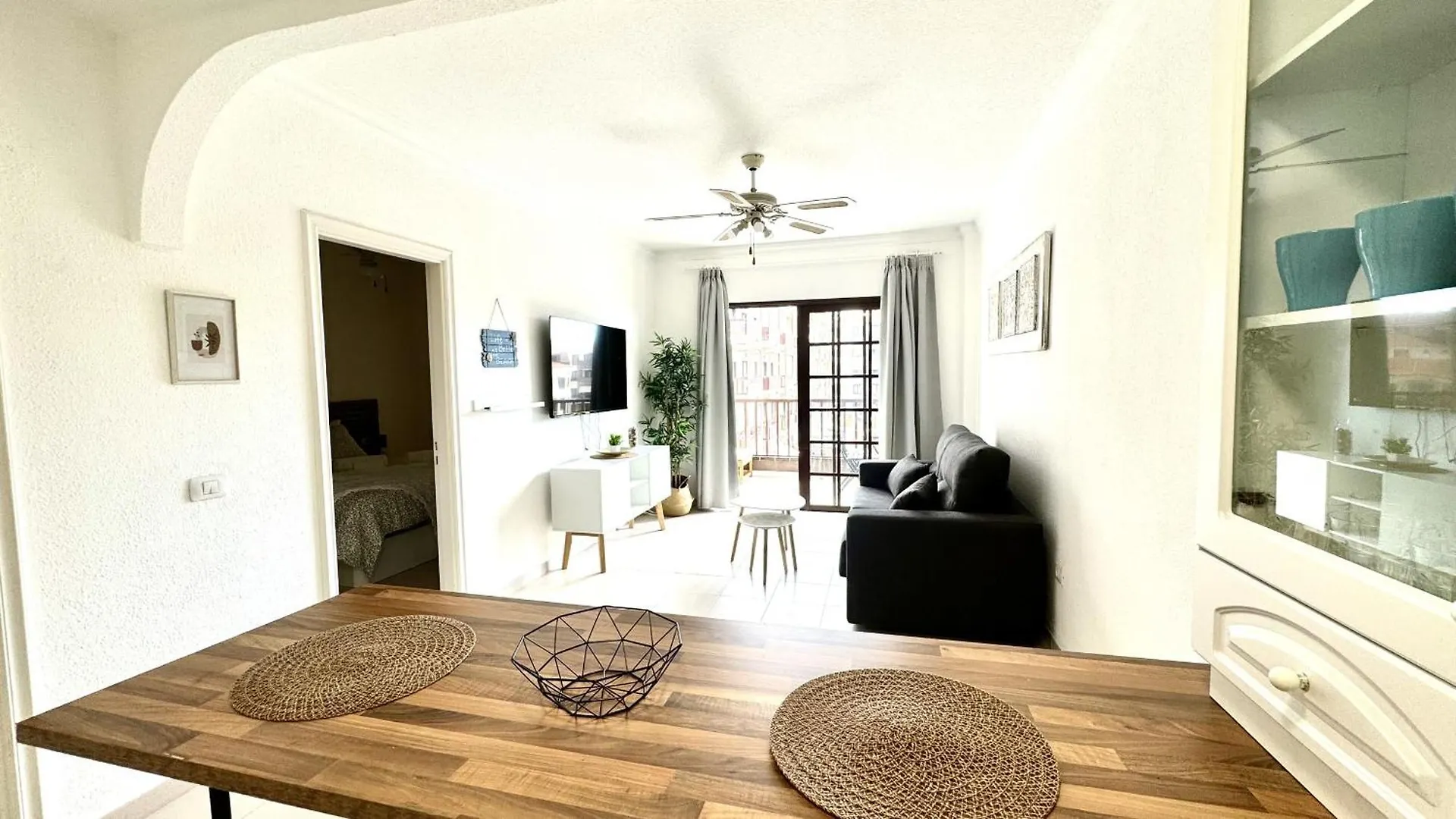 Verano Eterno Balcon Del Mar By Deihu Experience Arona  Apartment